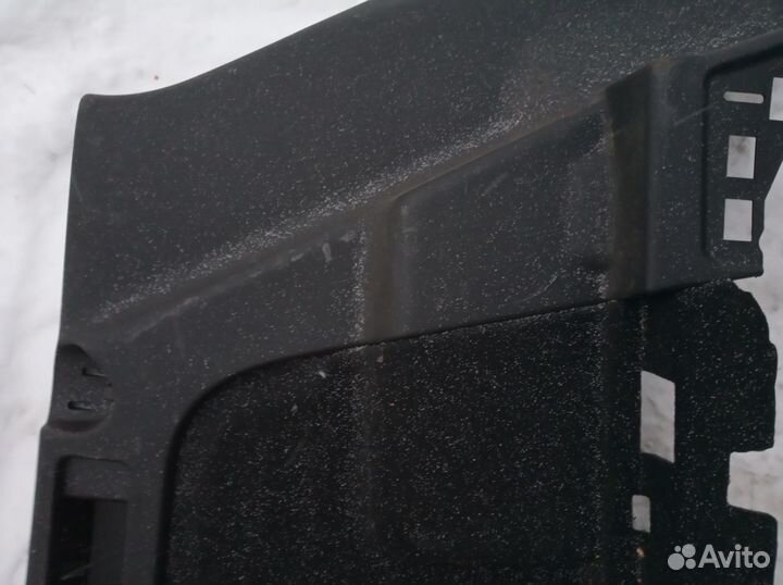 Обшивка багажника Discovery Sport L550 2014