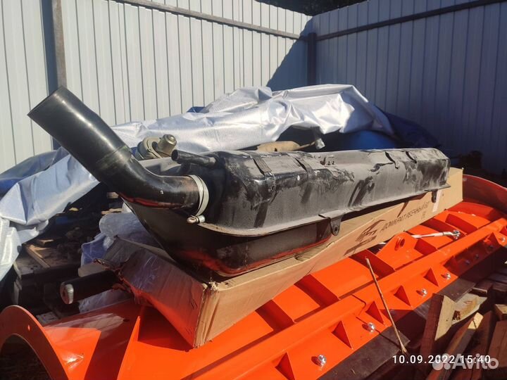 Топливный бак niva