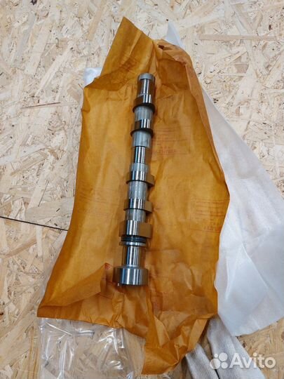 Распредвал впускной левый Subaru Legacy/Forester