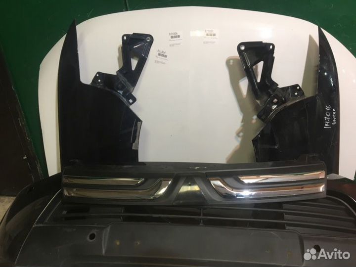 Передняя часть Mitsubishi Outlander 3 2012