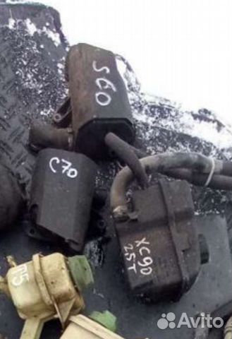 Volvo S60 c70 XC90 бачок Гура