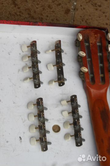 Гриф гитарный 7 стр б/у есть колки различны