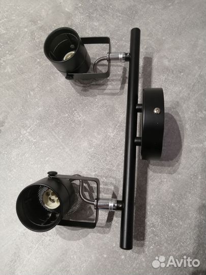 Светильник настенный