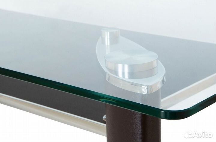 Белое стекло на стол