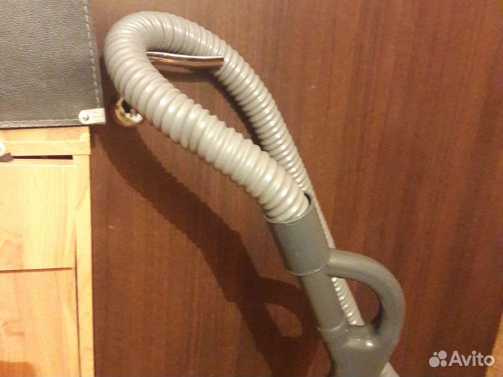 Пылесос на запчасти