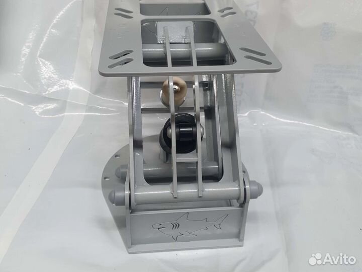 Стойка амортизационная для лодок