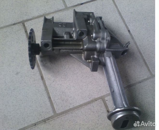 Масляный насос Renault для двигателей K4M