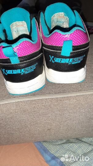 Роликовые кроссовки heelys