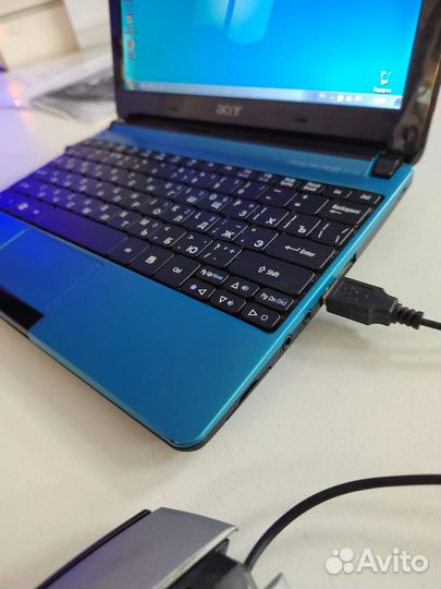 Нетбук Acer 4е потока