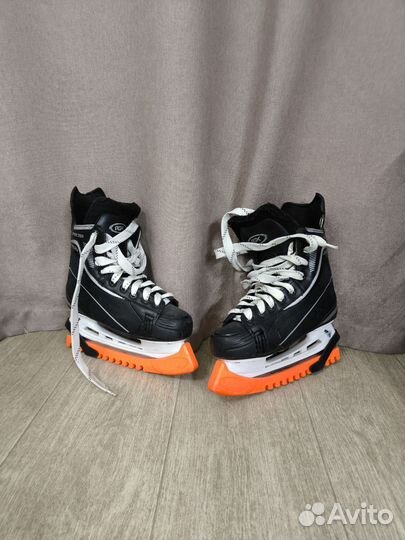 Коньки хоккейные