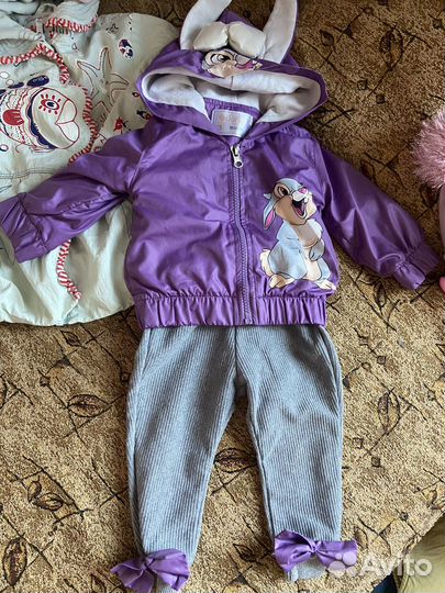 Два больших пакета вещей на девочку