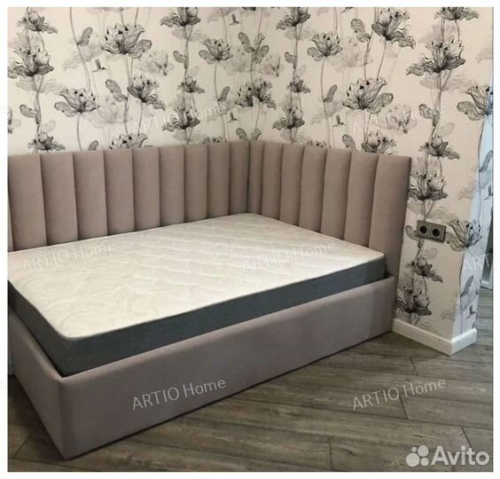 Детская кровать с мягкими бортиками