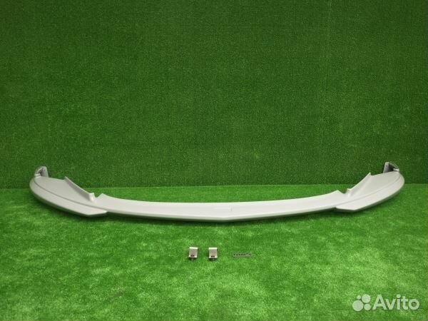 Накладка переднего бампера Lexus Is250 2013-2016