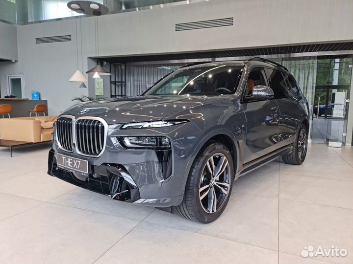 BMW X7 3.0 AT, 2023