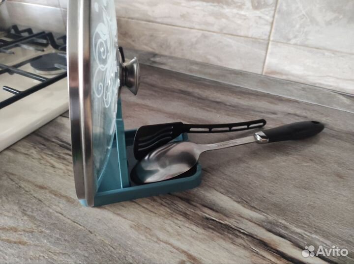 Подставка на стол для ложки и крышек от кастрюль