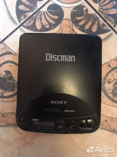 Vintage Sony Discman D121 Portable CD Player Mega