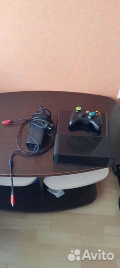 Игровая приставка xbox 360