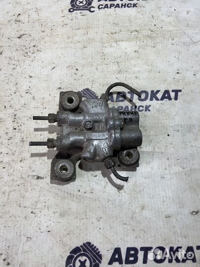 Распределитель тормозных усилий Primera P11