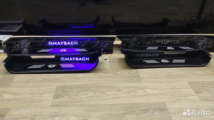 W447 V класс пороги с подсветкой черные