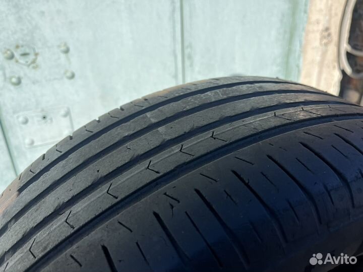 Continental ContiPremiumContact 5 225/60 R17