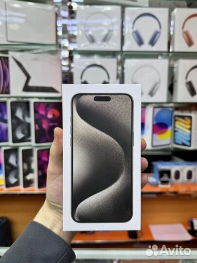 iPhone 15 Pro Max, 256 ГБ