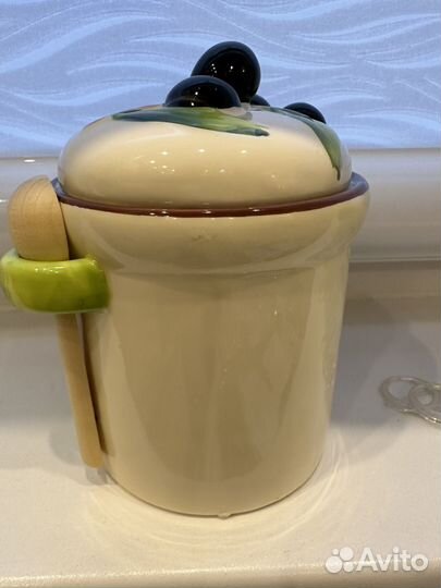 Банка для хранения с ложкой 650 мл