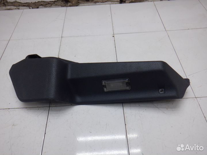 Держатель задней полки Renault Vel Satis