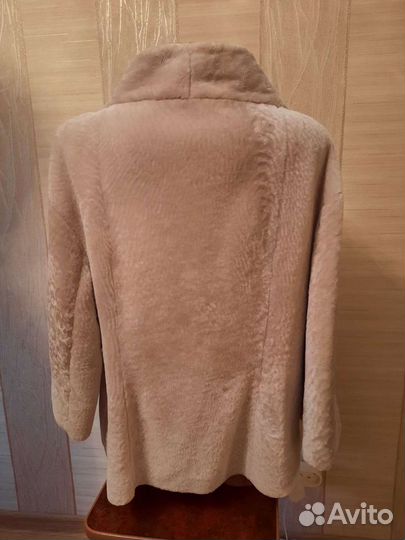 Шуба мутон, астраган