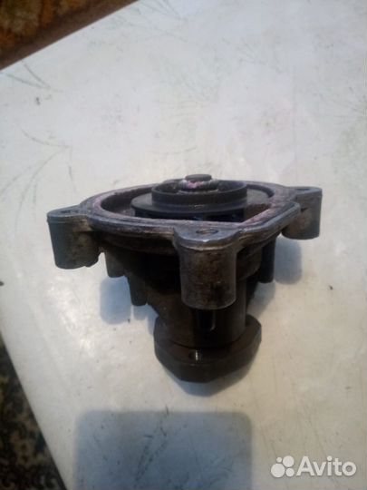 Насос водяной.(помпа) VolksWagen Polo/skoda