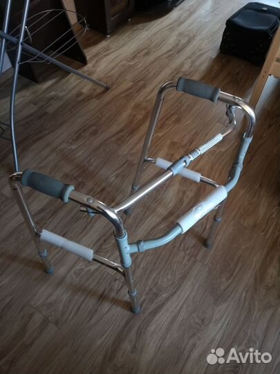 Складные универсальные опоры-ходунки