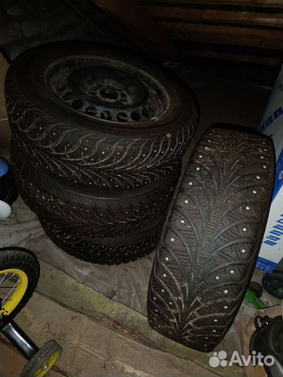 Sava Eskimo Stud 195/65 R15