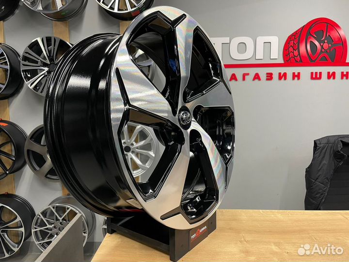 Диски R17 на Toyota Rav 4