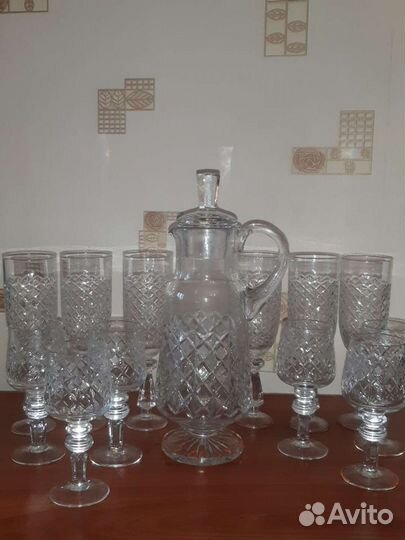 Хрустальный кувшин с крышкой и фужеры СССР