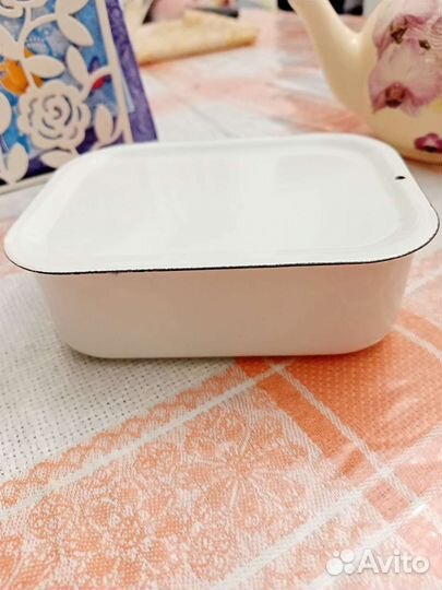 Лотки эмалированные