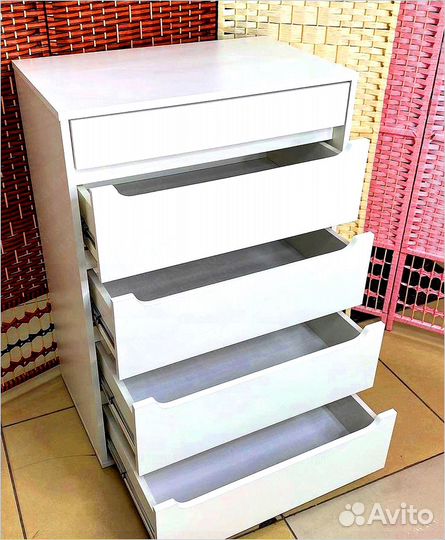 Комод белый