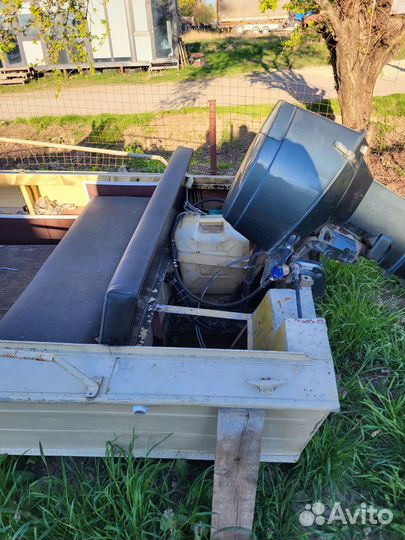 Моторная лодка