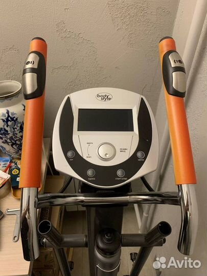 Эллиптический тренажер Body Style TE 720 g