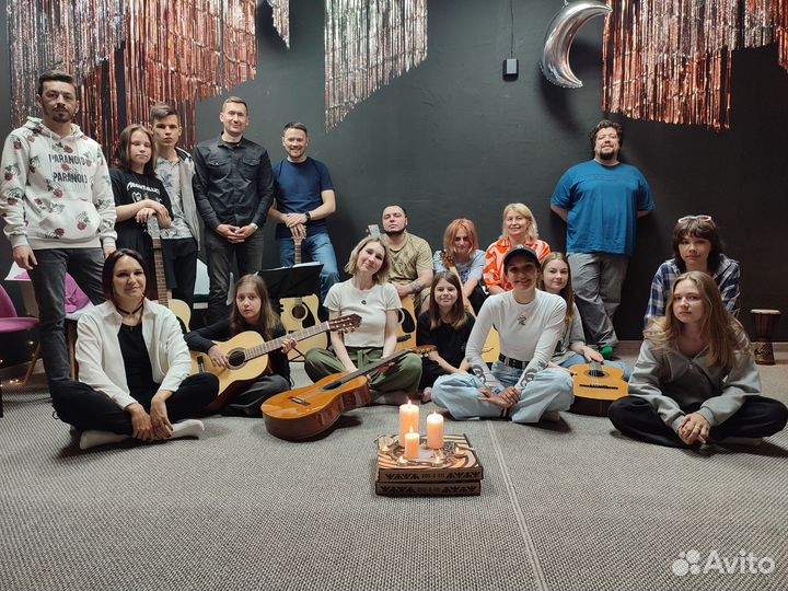 Преподаватель гитары и синтезатора