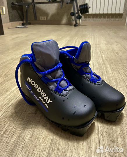 Лыжные ботинки детские 28