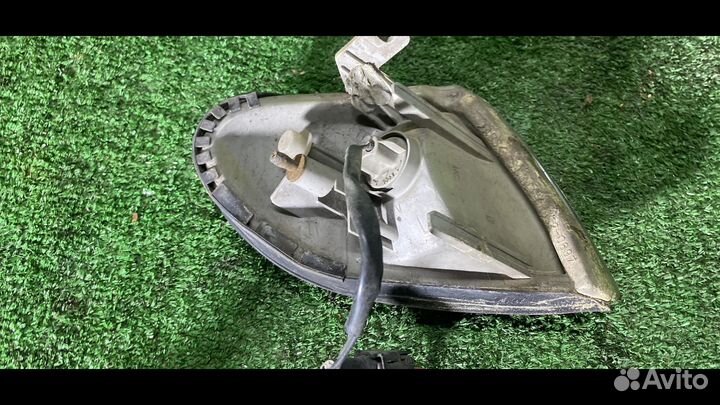 Поворотник левый Mazda Xedos 9