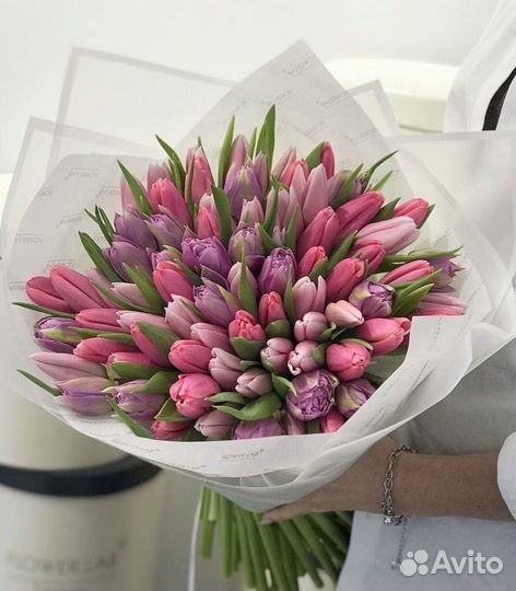 Тюльпаны к 8 марта