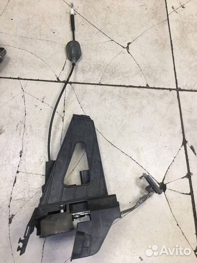 Замок двери задней правой Ford Fusion