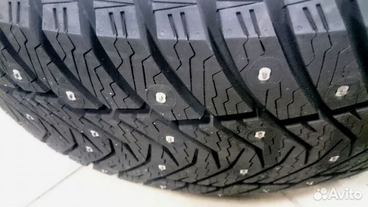 Yokohama Ice Guard IG65 235/65 R18 110T