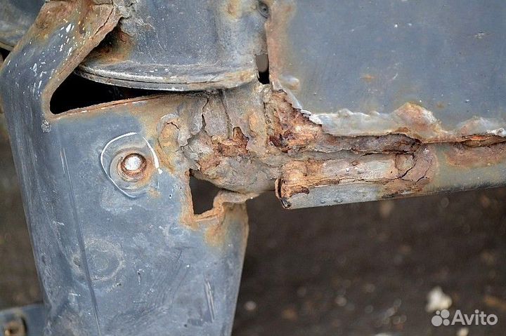 Усилитель переднего бампера volvo FH16 (01.93)