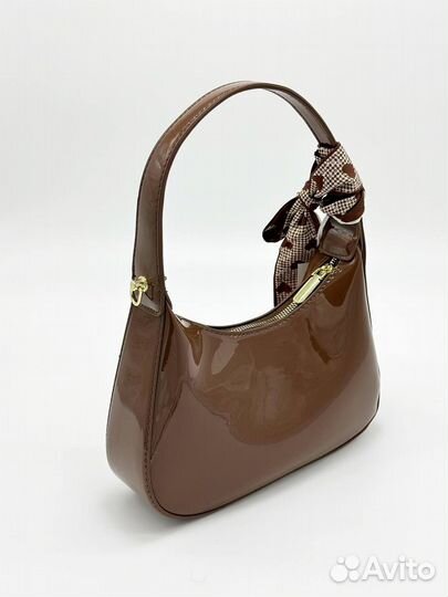 Сумка лаковая коричневая