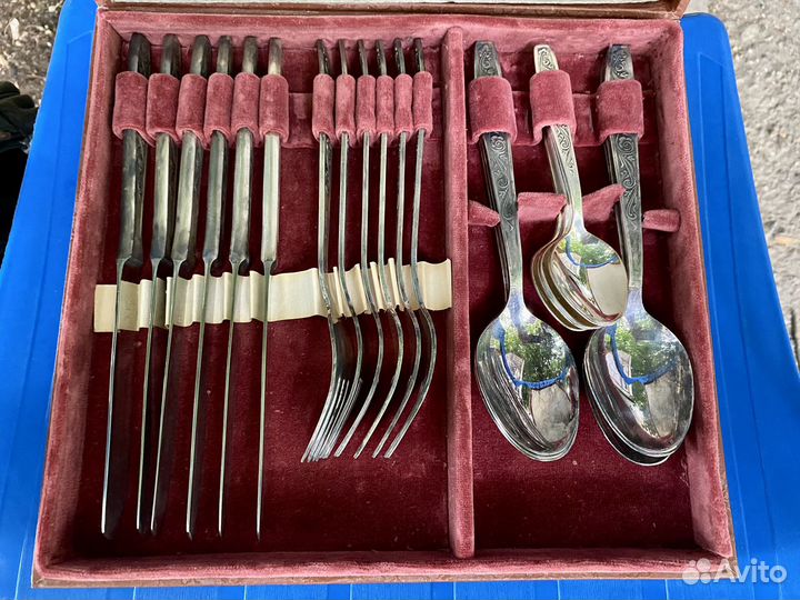 Ложки вилки ножи набор 24 шт. мельхиор СССР не б/у