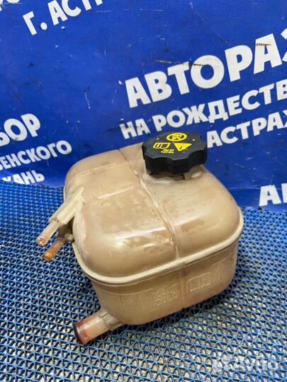 Бачок расширительный Opel Astra Gtc купе Z18XER