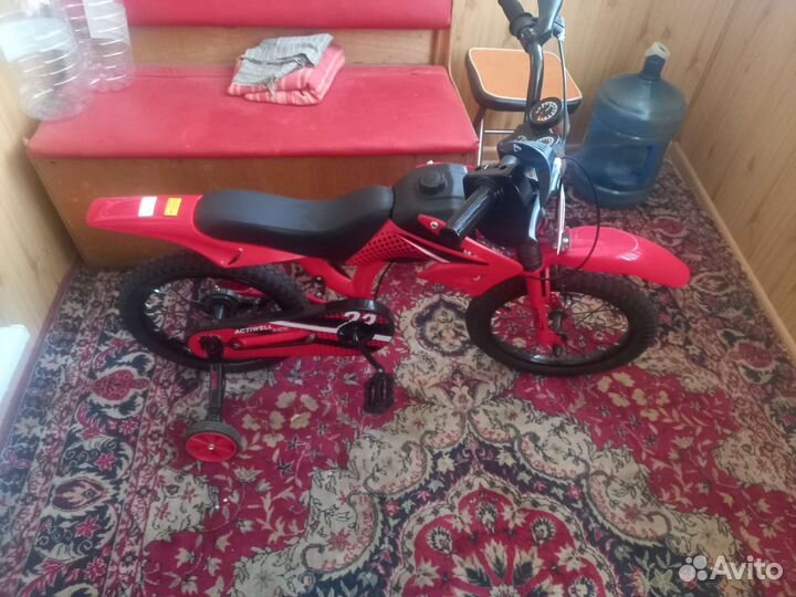 Детский велосипед