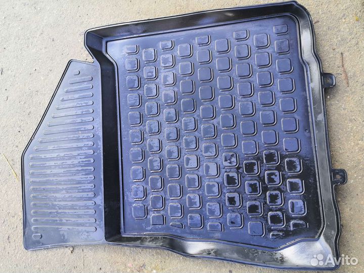 Коврики niva 2131