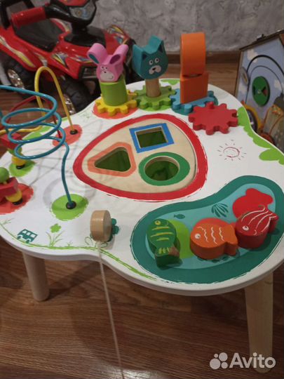 Развивающий стол